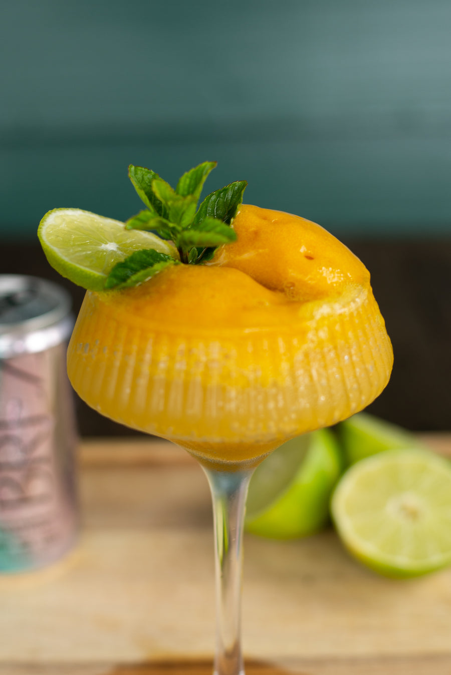 Mango BRĒZ Float